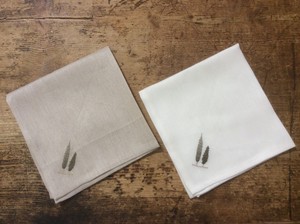 NAPKINS WITH EMBRODERY CYPRESS