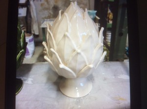 Hand Made CERAMIC ARTICHOKE Colour CASTELLI , Green,antic white, black