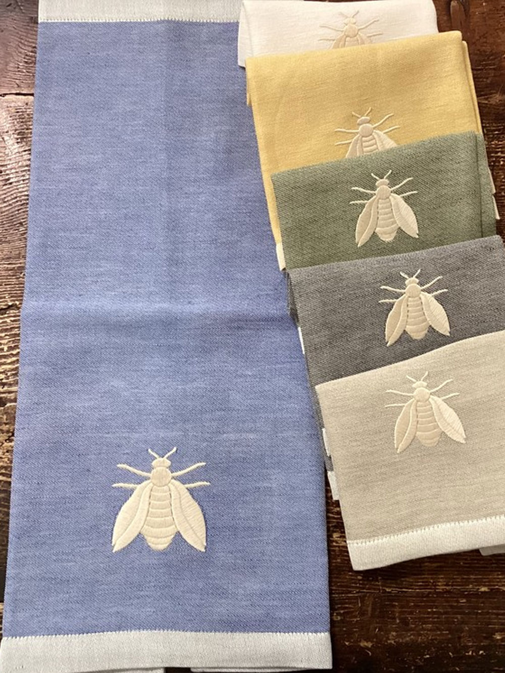 Mercantia Hand made in Toscana Bathroom Linen 100% made in Itali