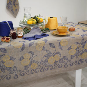 DIVINA     100% linen  TABLE CLOTH  PREWASHED