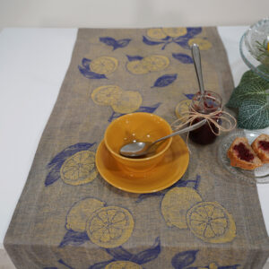 DIVINA   Linen Table Runner